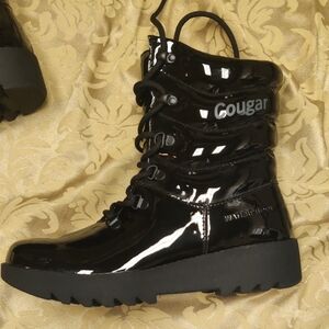 Cougar Women's Glossy Black Winter Boots